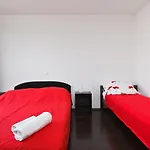 Sofia Split